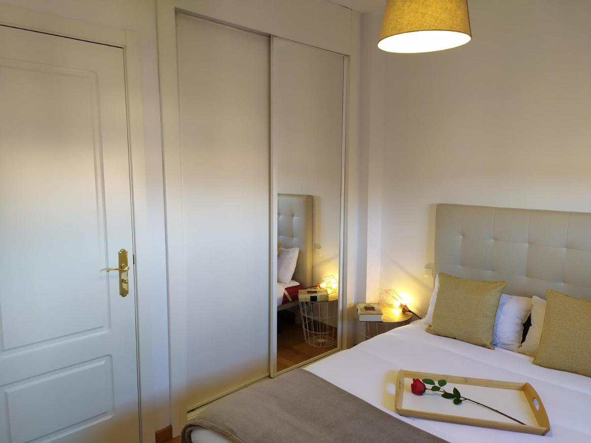 Apartamentos Pirra - Aeropuerto Ifema Madrid Bagian luar foto