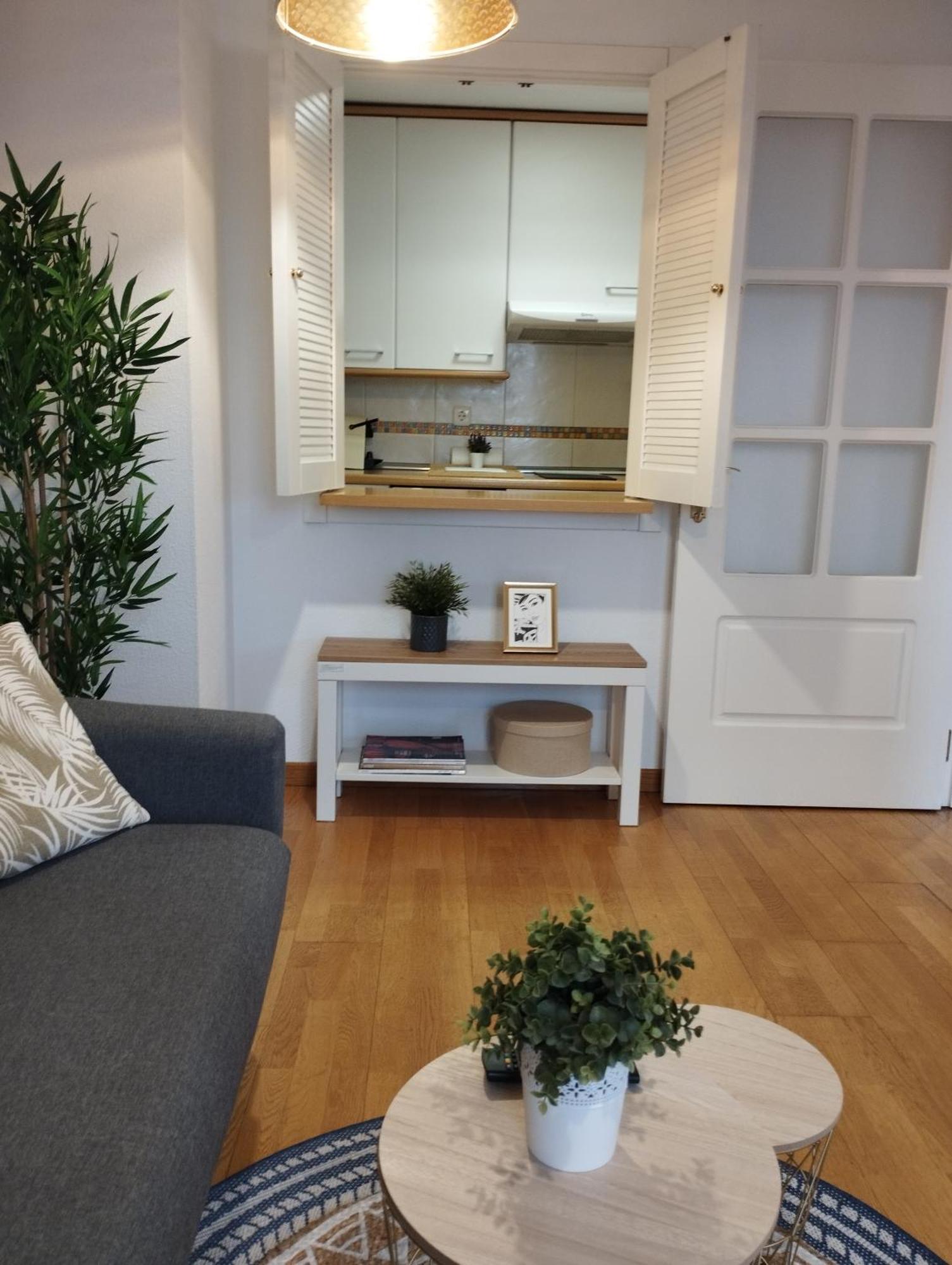 Apartamentos Pirra - Aeropuerto Ifema Madrid Bagian luar foto