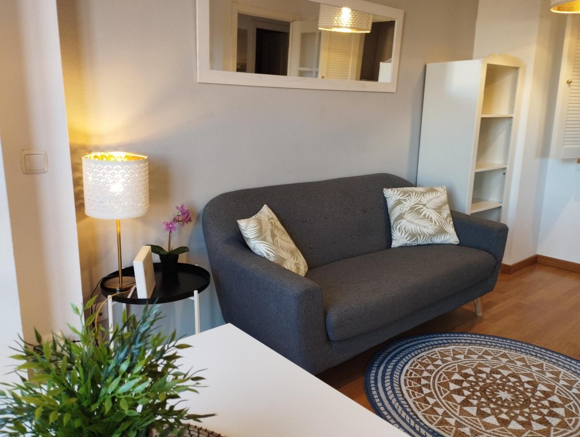 Apartamentos Pirra - Aeropuerto Ifema Madrid Bagian luar foto