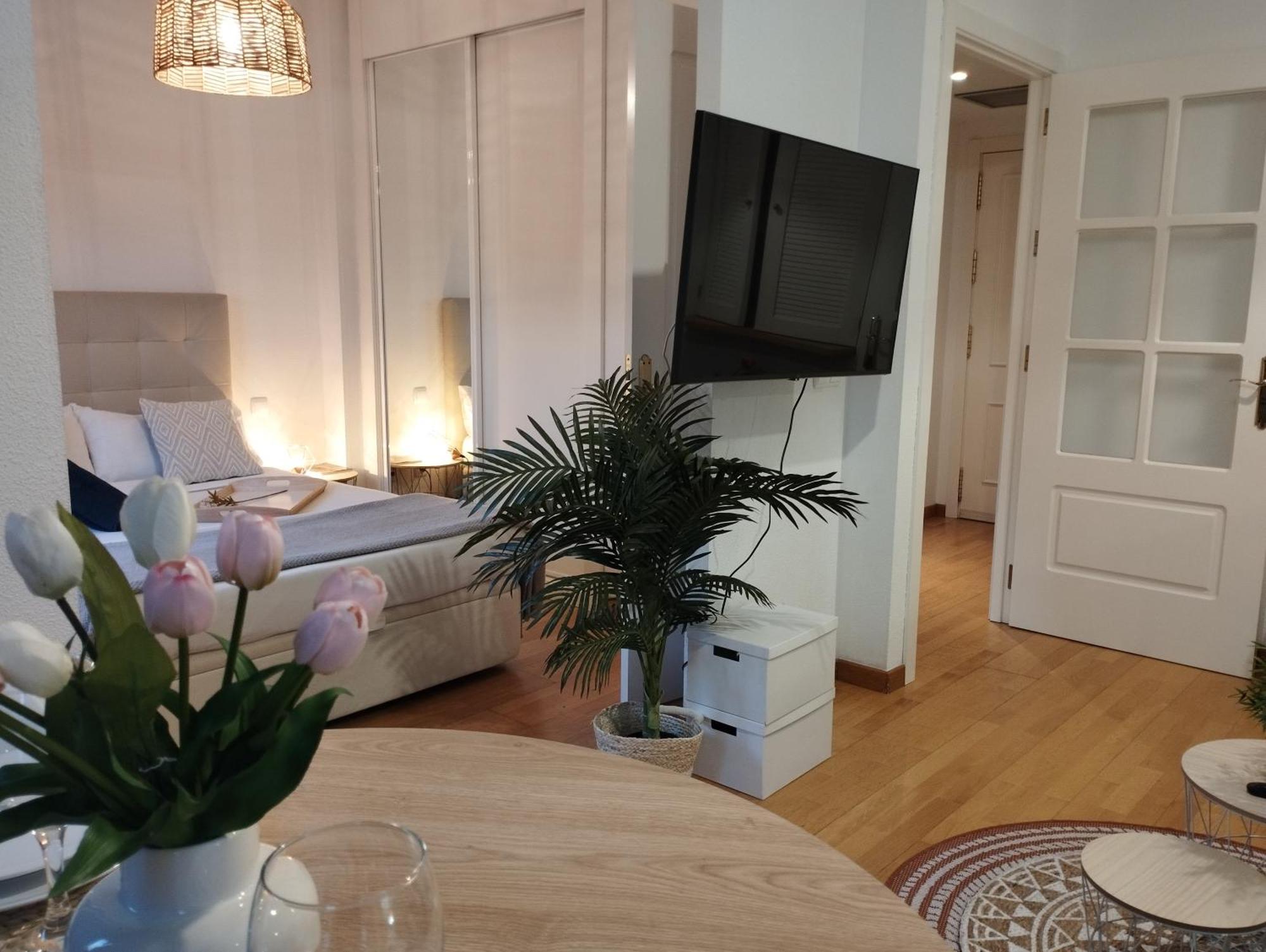 Apartamentos Pirra - Aeropuerto Ifema Madrid Bagian luar foto