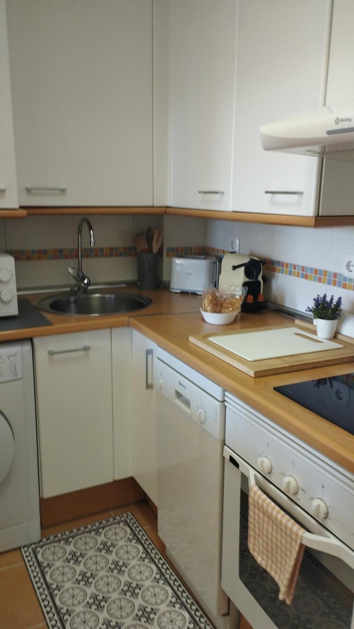 Apartamentos Pirra - Aeropuerto Ifema Madrid Bagian luar foto