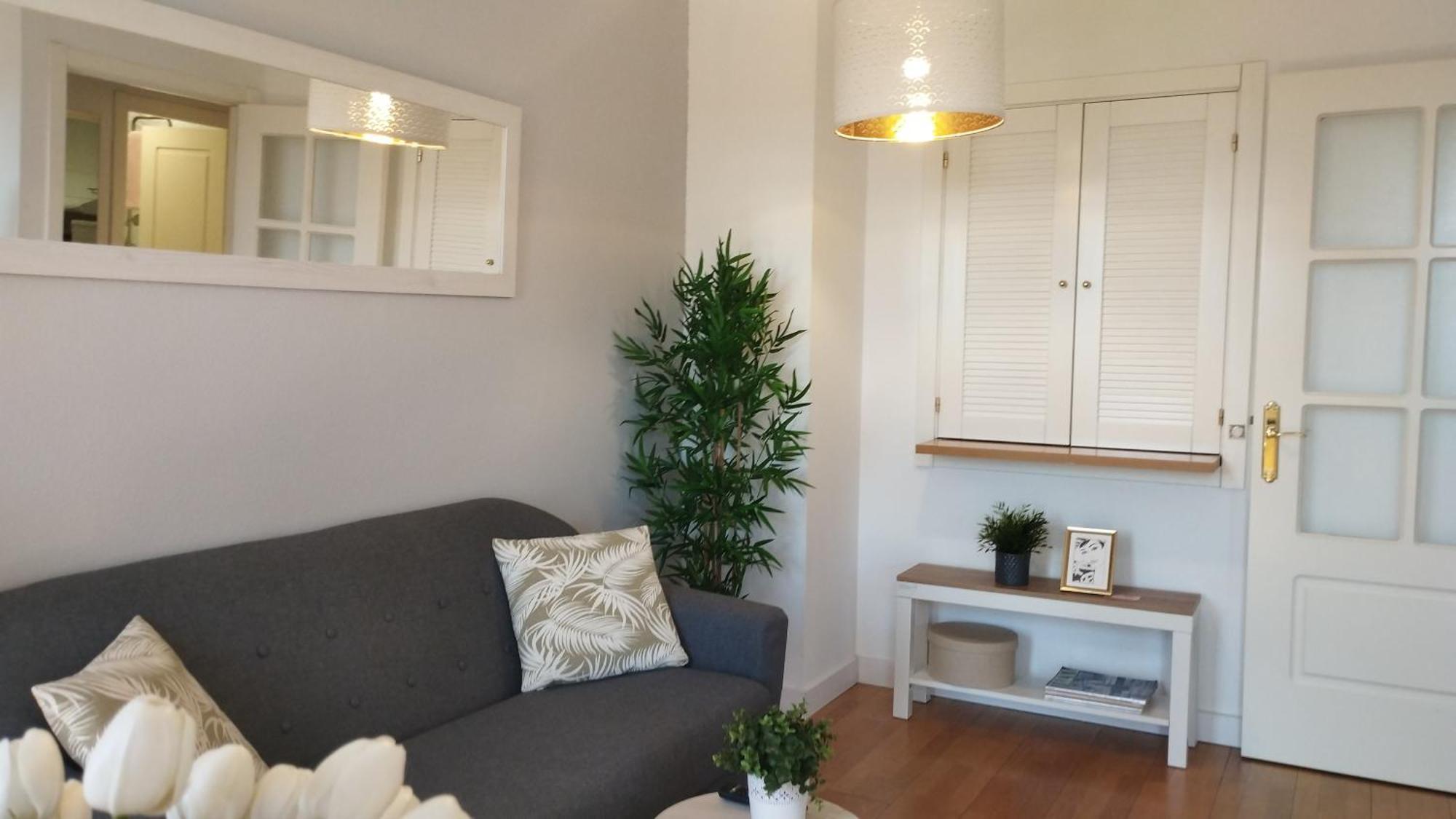 Apartamentos Pirra - Aeropuerto Ifema Madrid Bagian luar foto
